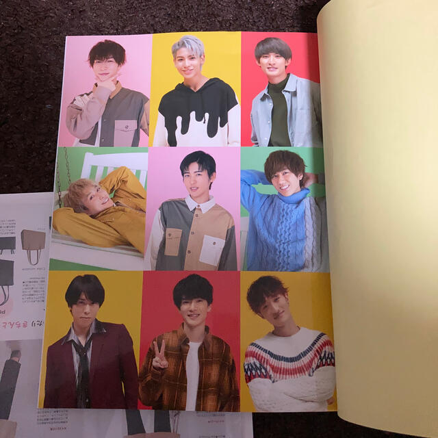 ジャニーズJr.(ジャニーズジュニア)のSnowMan 厚紙カード エンタメ/ホビーのタレントグッズ(アイドルグッズ)の商品写真