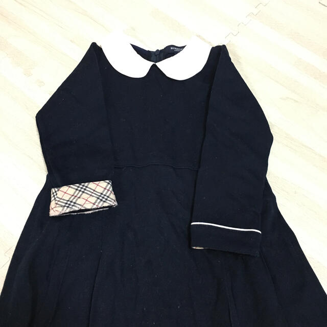 BURBERRY(バーバリー)のBurberryワンピース キッズ/ベビー/マタニティのキッズ服女の子用(90cm~)(ワンピース)の商品写真