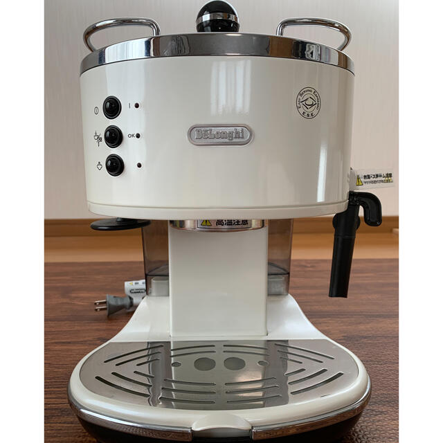 DeLonghi エスプレッソ・カプチーノメーカー  ECO310W WHITE