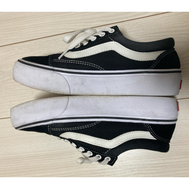 VANS(ヴァンズ)のVANS オールドスクール　プラットフォーム レディースの靴/シューズ(スニーカー)の商品写真