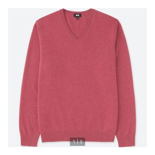 ユニクロ(UNIQLO)のユニクロ　カシミアVネックセーター　Pink(ニット/セーター)