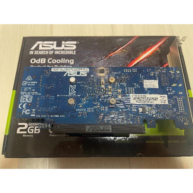 ASUS(エイスース)のASUS GT1030-SL-2G-BRK スマホ/家電/カメラのPC/タブレット(PCパーツ)の商品写真