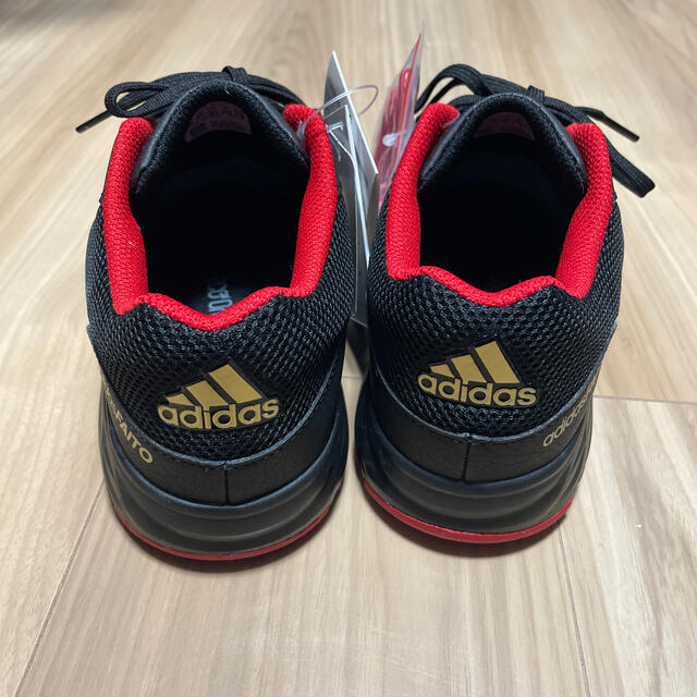 adidas(アディダス)の最終値下げ アディダス スニーカー 24.5  adidas BD7182 メンズの靴/シューズ(スニーカー)の商品写真