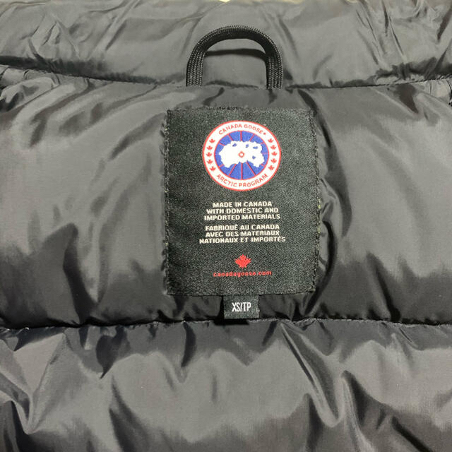 CANADA GOOSE(カナダグース)のカナダグース　ダウンベスト　 レディースのジャケット/アウター(ダウンベスト)の商品写真