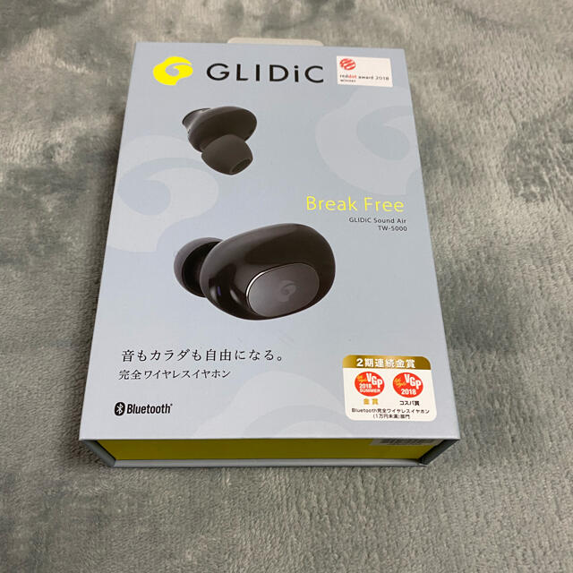 Bluetoothイヤホン　GLIDiC Sound Air TW 5000 スマホ/家電/カメラのオーディオ機器(ヘッドフォン/イヤフォン)の商品写真