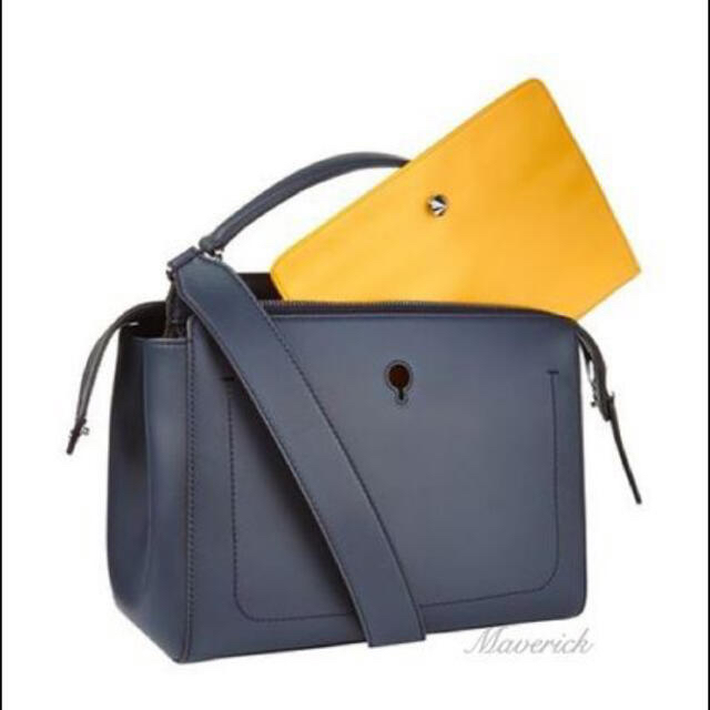 FENDI(フェンディ)のFENDI ドットコム　dotcom ネイビー　イエロー　ショルダーバッグ レディースのバッグ(ハンドバッグ)の商品写真