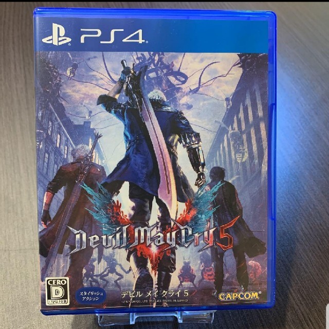 CAPCOM(カプコン)の中古 PS4 デビルメイクライ5 送料込み エンタメ/ホビーのゲームソフト/ゲーム機本体(家庭用ゲームソフト)の商品写真