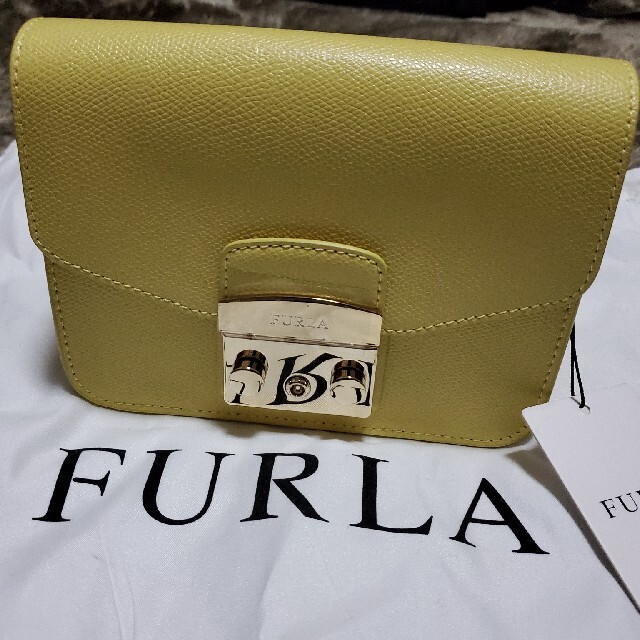 FURLA メトロポリス ショルダーバッグ　新品、未使用