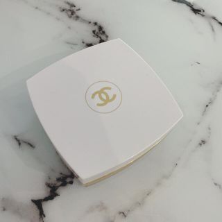 シャネル(CHANEL)のシャネル ココ マドモアゼル フレッシュ ボディーパウダー(ボディパウダー)