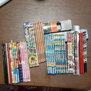 トンボエンピツ(トンボ鉛筆)の鉛筆　総45本→56本　B　2B 　HB & 赤鉛筆５本(鉛筆)