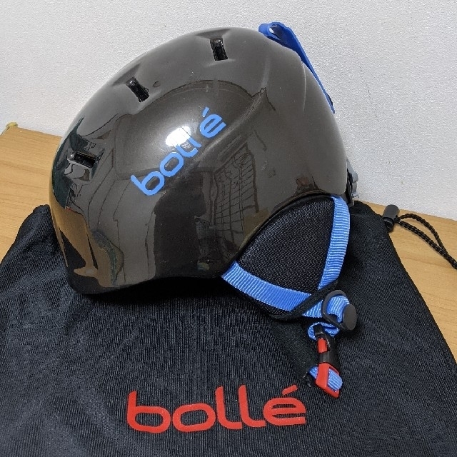 bolle(ボレー)のbolle ヘルメット サイズ49〜54cm　キッズ用 スポーツ/アウトドアのスノーボード(ウエア/装備)の商品写真