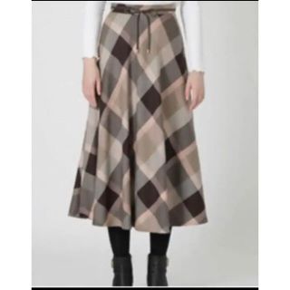 バーバリーブルーレーベル(BURBERRY BLUE LABEL)の【BLUE LABEL】ブルーレーベル 総柄 チェック ロングスカート(ロングスカート)