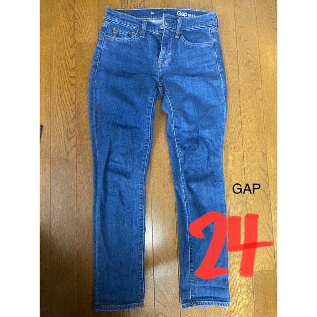 GAP(ギャップ)のボトムス　８枚まとめ売り　GAP ユニクロなど レディースのパンツ(デニム/ジーンズ)の商品写真