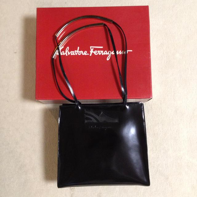 Ferragamo(フェラガモ)のフェラガモのバッグ レディースのバッグ(ショルダーバッグ)の商品写真