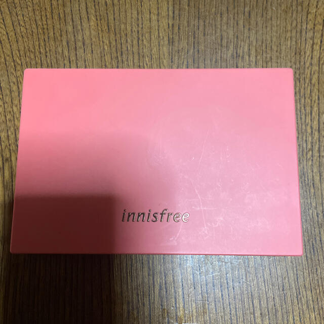 Innisfree(イニスフリー)のイニスフリー　アイシャドウパレットケース コスメ/美容のベースメイク/化粧品(アイシャドウ)の商品写真