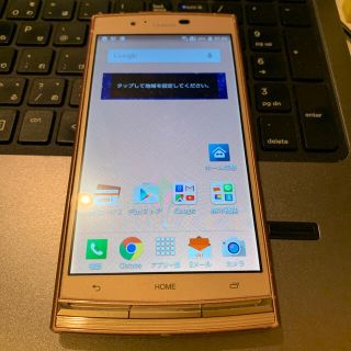 エーユー(au)のKYV34 URBANO V02 ピンク 判定○ (スマートフォン本体)