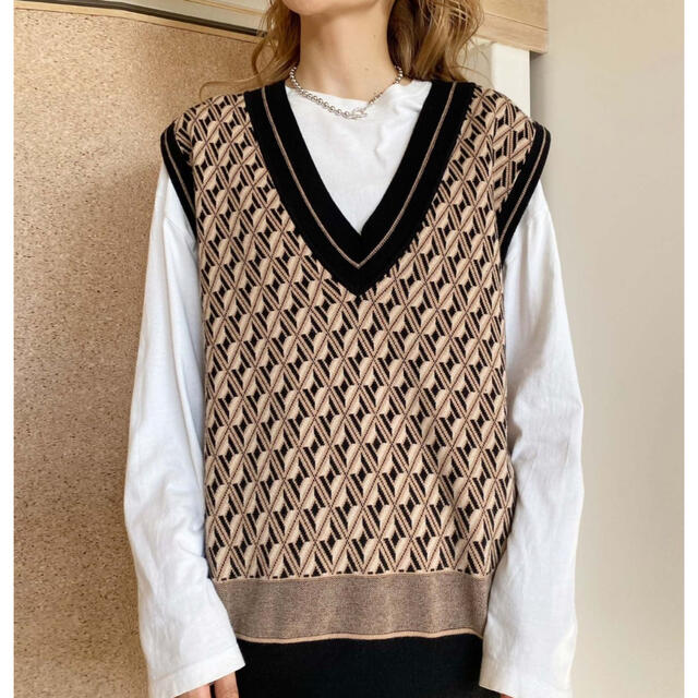 MODERN TILDEN KNIT TOP