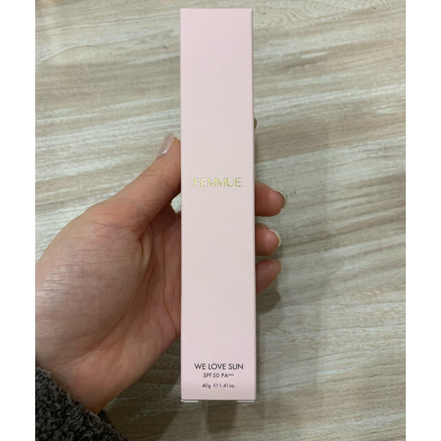 Cosme Kitchen(コスメキッチン)のfemmue トーンアップuvクリーム コスメ/美容のベースメイク/化粧品(化粧下地)の商品写真