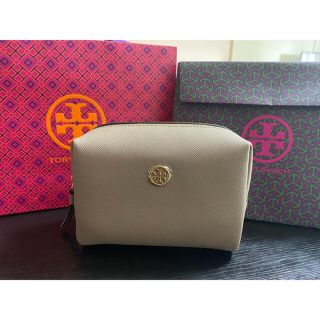 トリーバーチ(Tory Burch)のトリーバーチ　ポーチ　☆新品未使用☆(ポーチ)