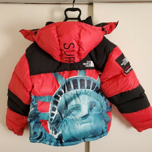 Supreme × The North Face 自由の女神バルトロジャケット