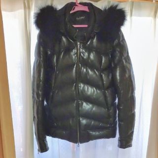 39%割引ブラック系,M【高額売筋】 TORNADO MART '美品 ベスト付き 超格安一点 TORNADO MART 山羊革×柄裏地』 ベスト付きレザーコート『高級 '美品 レザージャケット