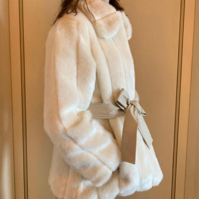 parisienne ribbon 2way fur coat ivory