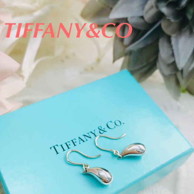 Tiffany & Co.(ティファニー)のティファニー　ティア　ドロップ　フックピアス　エルサ・ペレッティ　SV 925 レディースのアクセサリー(ピアス)の商品写真