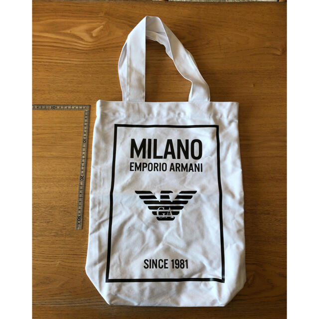 Emporio Armani(エンポリオアルマーニ)のｴﾝﾎﾟﾘｵｱﾙﾏｰﾆ  エコバッグ　アレ1981さま専用 レディースのバッグ(エコバッグ)の商品写真