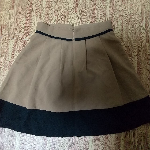 再値下げスカート レディースのスカート(ひざ丈スカート)の商品写真