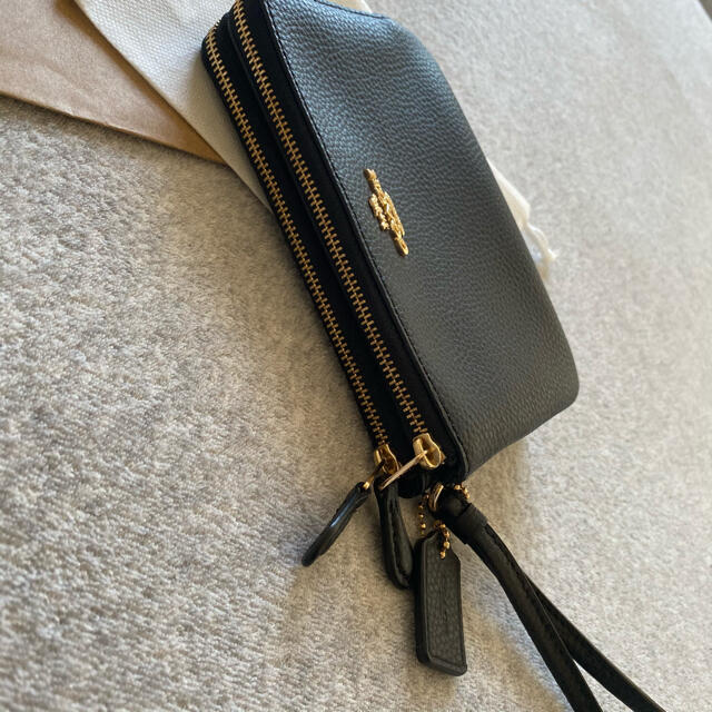 COACH(コーチ)の新品未使用 コーチ COACH   ダブル ジップ ポーチ  レディースのファッション小物(財布)の商品写真