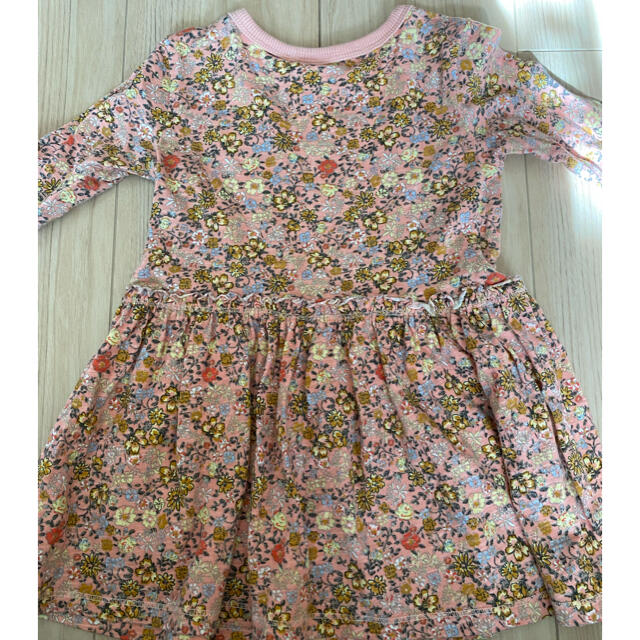 NEXT(ネクスト)のNEXT  小花柄　ワンピース　ピンク キッズ/ベビー/マタニティのベビー服(~85cm)(ワンピース)の商品写真