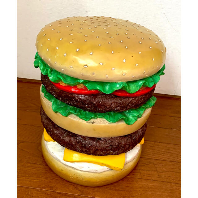 マクドナルド(マクドナルド)のハンバーガーチェア‼️✨　可愛いです❤️^ ^ インテリア/住まい/日用品の椅子/チェア(その他)の商品写真