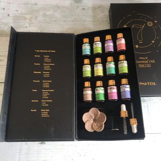 新品　PHATOIL エッセンシャルオイル　12本セット(エッセンシャルオイル（精油）)