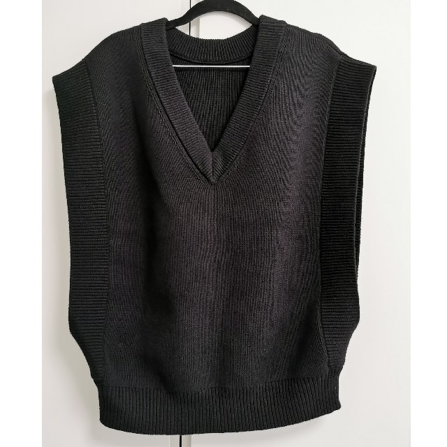 STUDIOUS(ステュディオス)のCLANE W FACE KNIT VEST レディースのトップス(ベスト/ジレ)の商品写真