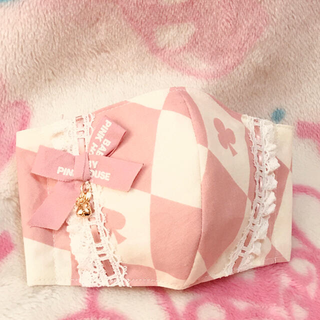 PINK HOUSE(ピンクハウス)のチックル様専用インナーマスク(うさぎちゃんチャーム付き)ピンクハウス ハンドメイドのファッション小物(その他)の商品写真