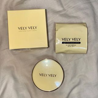 VELY VELY はちみつクッションファンデ　本体+リフィル(ファンデーション)