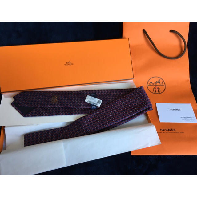 Hermes(エルメス)の【新品】Hermes エルメス　メンズ シルク ネクタイ メンズのファッション小物(ネクタイ)の商品写真