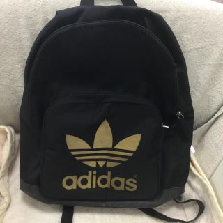 アディダス(adidas)の更に値下‼︎adidas金×黒リュック(リュック/バックパック)