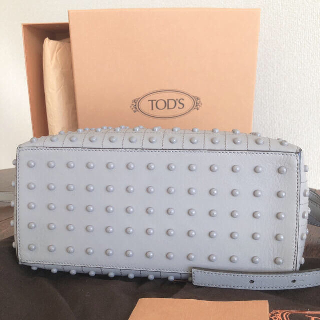 TOD'S(トッズ)のTOD'S ハンドバッグ GOMMINO BAG   レディースのバッグ(ハンドバッグ)の商品写真