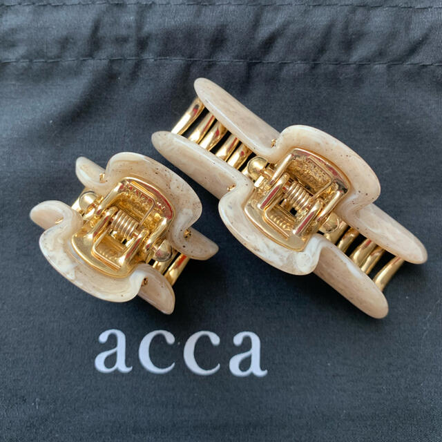 acca(アッカ)の【新品】acca♡限定ニューコラーナ中小クリップセット ベージュ レディースのヘアアクセサリー(バレッタ/ヘアクリップ)の商品写真