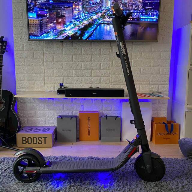 美品‼️ SEGWAY 電動キックボードの通販 's ラクマ 【国際ブランド
