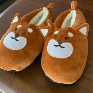 シマムラ(しまむら)の柴犬　スリッパ　ルームシューズ　新品未使用(スリッパ/ルームシューズ)