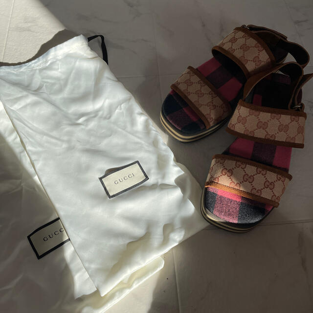 Gucci(グッチ)のかおる様専用✨GUCCIサンダル❗️メンズ❗️30,000円❗️ メンズの靴/シューズ(サンダル)の商品写真