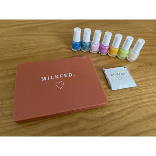 ミルクフェド(MILKFED.)の【 MILK FED 】雑誌mini付録　メイクパレット＆ネイル(コフレ/メイクアップセット)