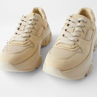 ザラ(ZARA)のZARA チャンキーソール　スニーカー　(スニーカー)