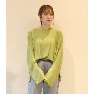 ダブルクローゼット(w closet)のロングTシャツ　(Tシャツ/カットソー(七分/長袖))