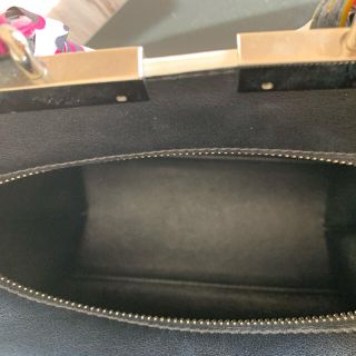 FENDI(ブラック/黒色系)のフリマアイテム一覧 FENDI(ブラック/黒色系)のフリマアイテム一覧
