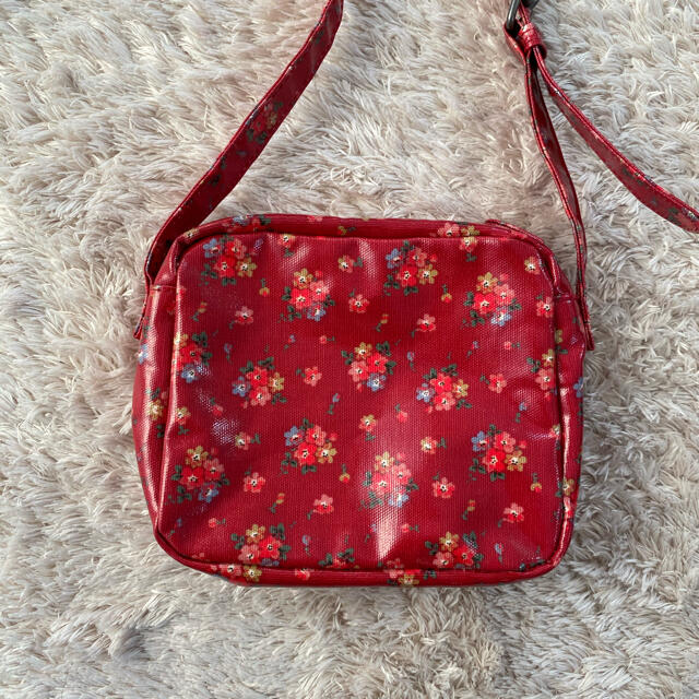 Cath Kidston(キャスキッドソン)の超美品　キャスキッドソン  cathkidston キッズ　ポシェット　バッグ キッズ/ベビー/マタニティのこども用バッグ(ポシェット)の商品写真