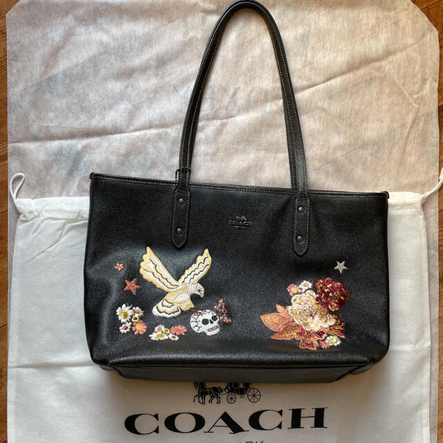 COACH - コーチ 刺繍が可愛いショルダーバッグの通販 by 福ちゃん家