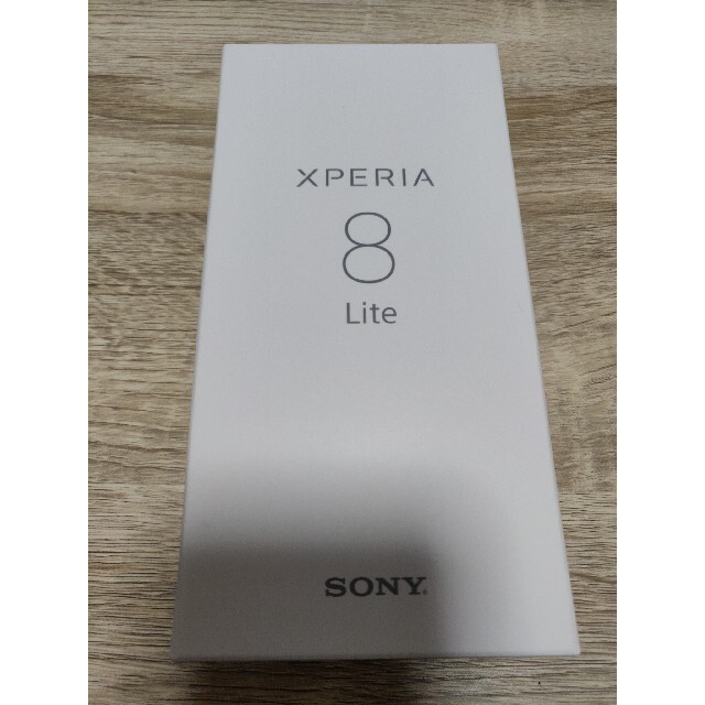 Xperia 8 Lite white ホワイト　simフリー